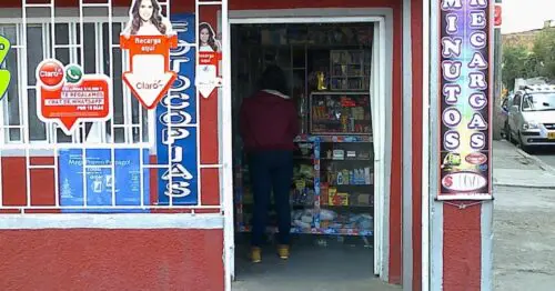 TIENDA Y MINUTOS CARRERA 115 CON 22D